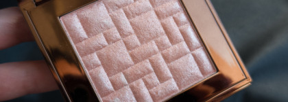 Внебрачный сын Бобби Браун и Тома Форда. Пудра-хайлайтер Moda Pop A50