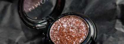 Худа, подвинься! Очень нарядный спаркл Limoni Eye Shadow Prism в оттенке 20 Avanturine