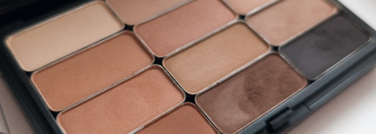 Палетка матовых теней на все случаи жизни от визажиста. Basic Matte Eyeshadow Palette от A.voevodina