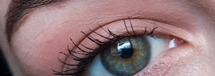 Капроновые колготки для век или максимально нюдовые тени Vivienne Sabo Artiste 24/7 Liquid Eyeshadow #08