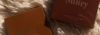 Знойный нюд. Палетка Anastasia Beverly Hills Mini Sultry