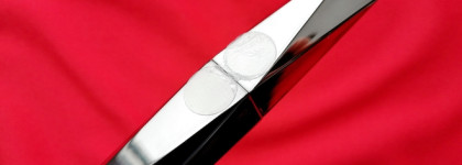 Гипоаллергенная термотушь от нового российского бренда Russian Beauty Guru "Черная Москва"