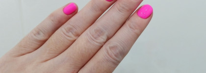 Яркий, летний неоново-розовый лак Golden Rose Wow! Nail Color в оттенке # 22 - цвет моего лета