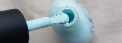 Эксперимент со светлым лаком - небесно-голубой лак для ногтей Nailor Nail Polish Боттичелли #606 NP