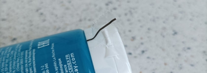 La Roche-Posay Effaclar Purifying Foaming Gel и La Roche-Posay Effaclar Serum Ultra Concentre