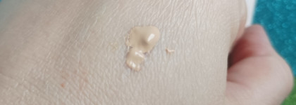 NYX Professional Makeup Bare with me tinted skin veil в оттенке 04