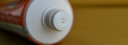 Пилинг-гоммаж для лица Compliment Vitanorm C+Energy. Говорят, что это аналог маски Glamglow