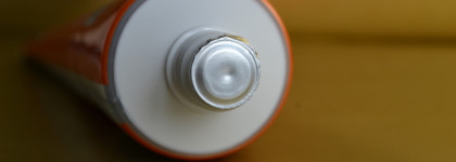 Пилинг-гоммаж для лица Compliment Vitanorm C+Energy. Говорят, что это аналог маски Glamglow