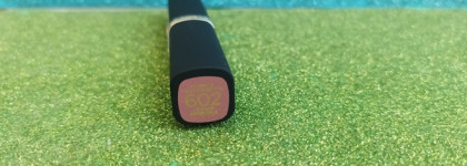 L’Oreal Color Riche Intense Volume Matte Lipstick в 602 оттенке. Комфортная матовая помада