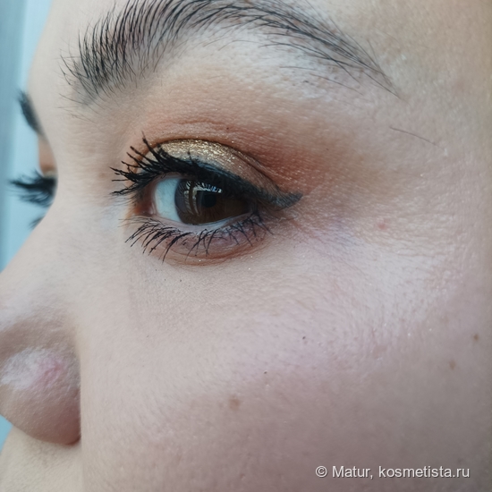 Макияж косметикой Clarins