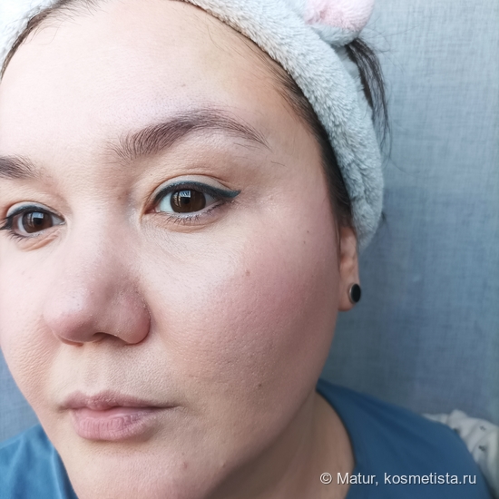 Макияж косметикой Clarins