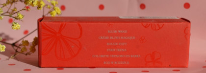 Лучшие румяна в стике Rouge Bunny Rouge Flowers & Portraits в оттенке 079 Klimt