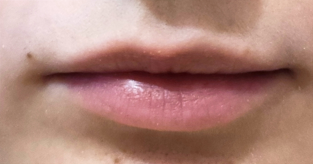 Оттеночный бальзам для губ Sheerlips Dolce&Gabbana. Оттенок lovely ...