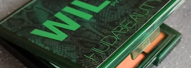 Змеиный макияж с Huda Beauty. Одна из лучших девяток за последнее время. Huda Beauty Wild Obsessions Python Eyeshadow Palette