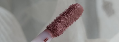 Не идеальная, но прикольная. Stellary Lip Tattoo #3 Aphrodisiac