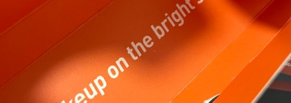 Космос и нео мотивы в одной маленькой палеточке. Инди-бренд родом из Китая Kaleidos Futurism Electro Turquoise. 4 макияжа