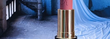 Помада выходного дня от By Kilian Le Rouge Parfum Scented Lip Color Matte (262)