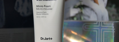Пенка, которая пахнет кусковым детским мылом Dr.Jart+ Dermaclear Micro Foam