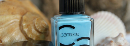 Небесно-голубой лак Catrice iconails gel 117 Aqua Man-icure