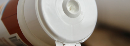 Липобейз - защита кожи зимой. Гель для душа, крем и эмульсия, которая идеально подошла для использования на работе