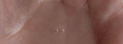 Два работающх тонера от Needly: Crossbarrier toner Eco Ceramide × Panthenol и pH balancing toner