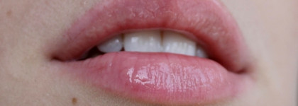 Губы с обложки глянца за 10 секунд с Phantom lip oil pH от Л'Этуаль