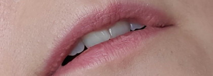 Мой лучший блеск Essence XXXL shine lipgloss 36 Popping Pink: что должен делать с губами идеальный блеск?