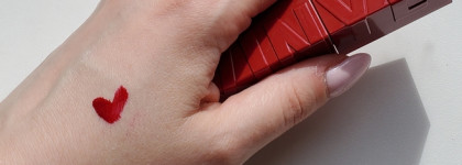 Новинка от Maybelline Superstay Vinyl Ink: 2 в 1, оттенок 50