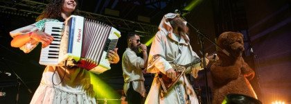 Трендовый макияж Clean Girl или русский народный? Под музыку нейромонаха Феофана