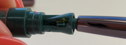 Люблю и ненавижу: Elian everlasting kohl eyeliner 04 Mermaid