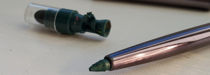 Люблю и ненавижу: Elian everlasting kohl eyeliner 04 Mermaid