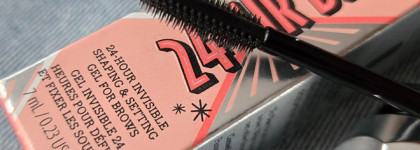 Лучшее для бровей: Benefit 24-hour brow setter