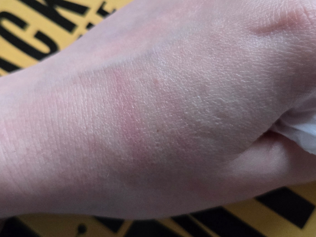 Слева свежий продукт из Кореи, справа - старый, с мп.