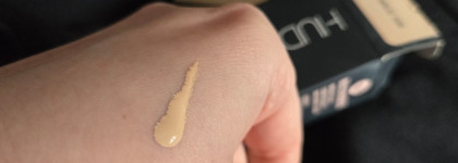 Почему стоит переплачивать за Huda Beauty Easy Blur Natural Airbrush Foundation в оттенке Creme Brulee 150G