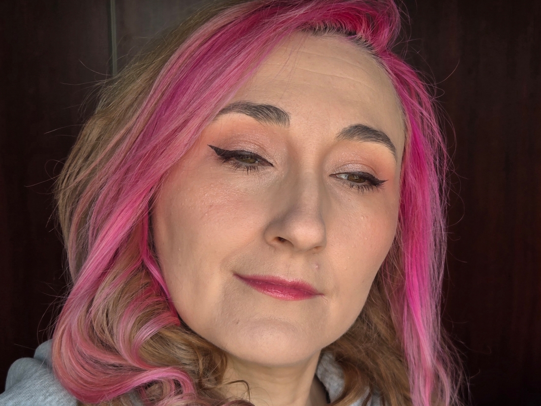 с пудрой Лореаль