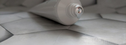 Осветляющий крем Romantic pink tone-up cream Cosnori