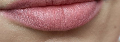 И снова нюд - стойкая матовая карандаш-помада для губ Beauty bomb Sexy lips оттенок 02