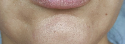 Губная помада Yves Rocher Rouge Elixir Сатиновая 06 Мягкий бежевый