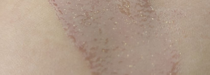 Glow day: Vivienne Sabo Arcane Du Destin Lip Gloss № 01