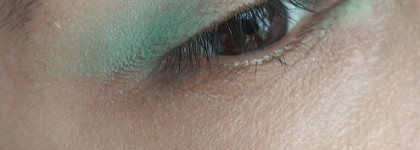 Призываем весну с макияжем в палитре месяца