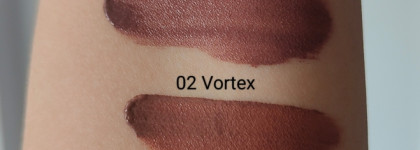 Матовые помады Influence Beauty с эффектом скрытого мерцания matte lipstick with hidden shimmer effect "hydrogenesis" 01 oxide и 02 vortex