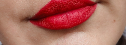 Матовая губная помада Relouis Red Limit тон 1993 Berry red с которой вы не останетесь не замеченной