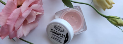 Розовый фламинго от Estrade. Рассыпчатый пигмент для век Manifest в оттенке 11