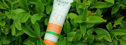 Солнцезащитный матирующий крем Vichy Capital Soleil Mattifying 3-in-1 Daily Shine Control Care Spf50+
