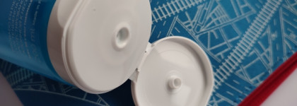 Популярный гель для умывания La Roche-Posay Effaclar Purifying Foaming Gel в условиях жёсткой воды