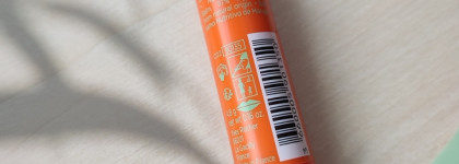 Питательный бальзам для губ "Манго" Yves Rocher A La Mangue оставляю на лето