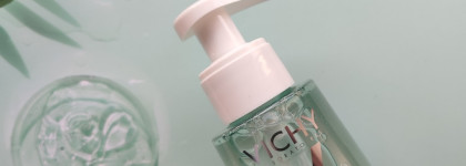 Очищающий гель для умывания Gel Frais Nettoyant линейки Pureté Thermale от Vichy