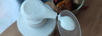 La Roche-Posay Lipikar Lait Urea 10% увлажняющее молочко для тела тройного действия