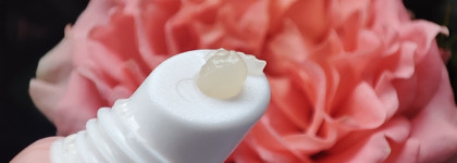 Косметический вазелин для губ и кутикулы Бархатные ручки с маслом персика