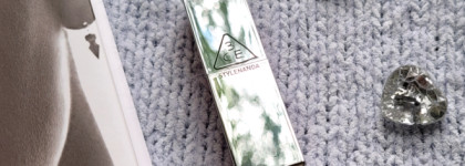 3CE Blur Matte Lipstick в сочном ягодном оттенке #Misty Day